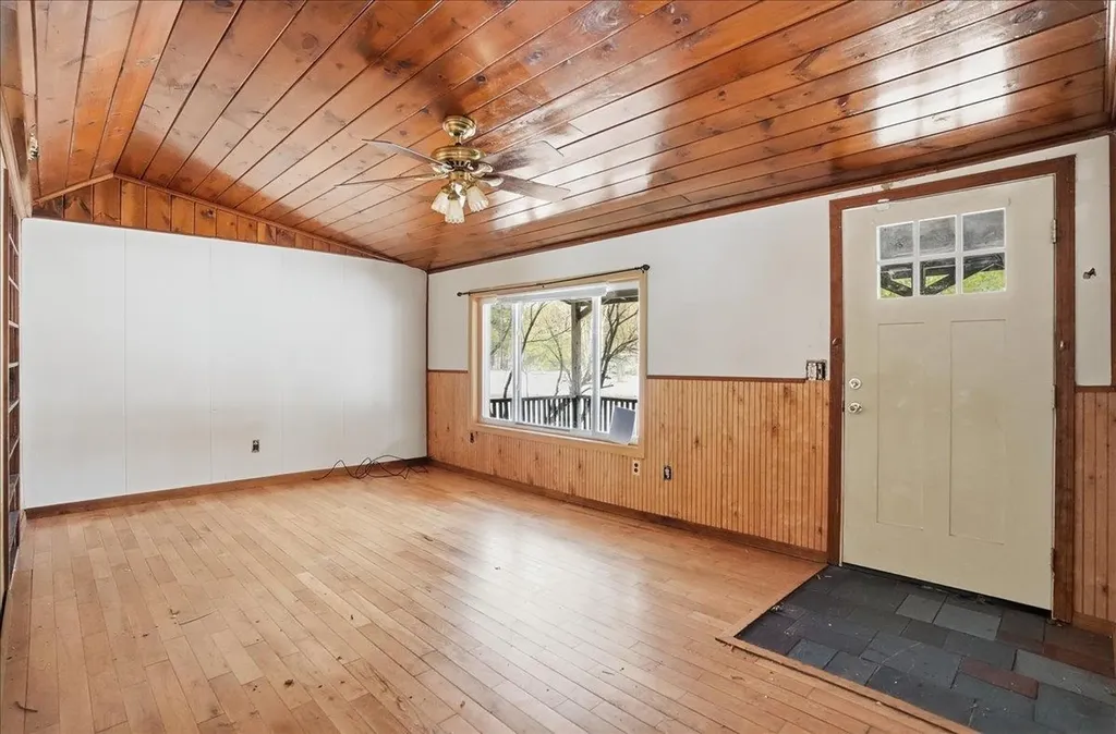 1119 Sand Hill Road Georgia VT 05478