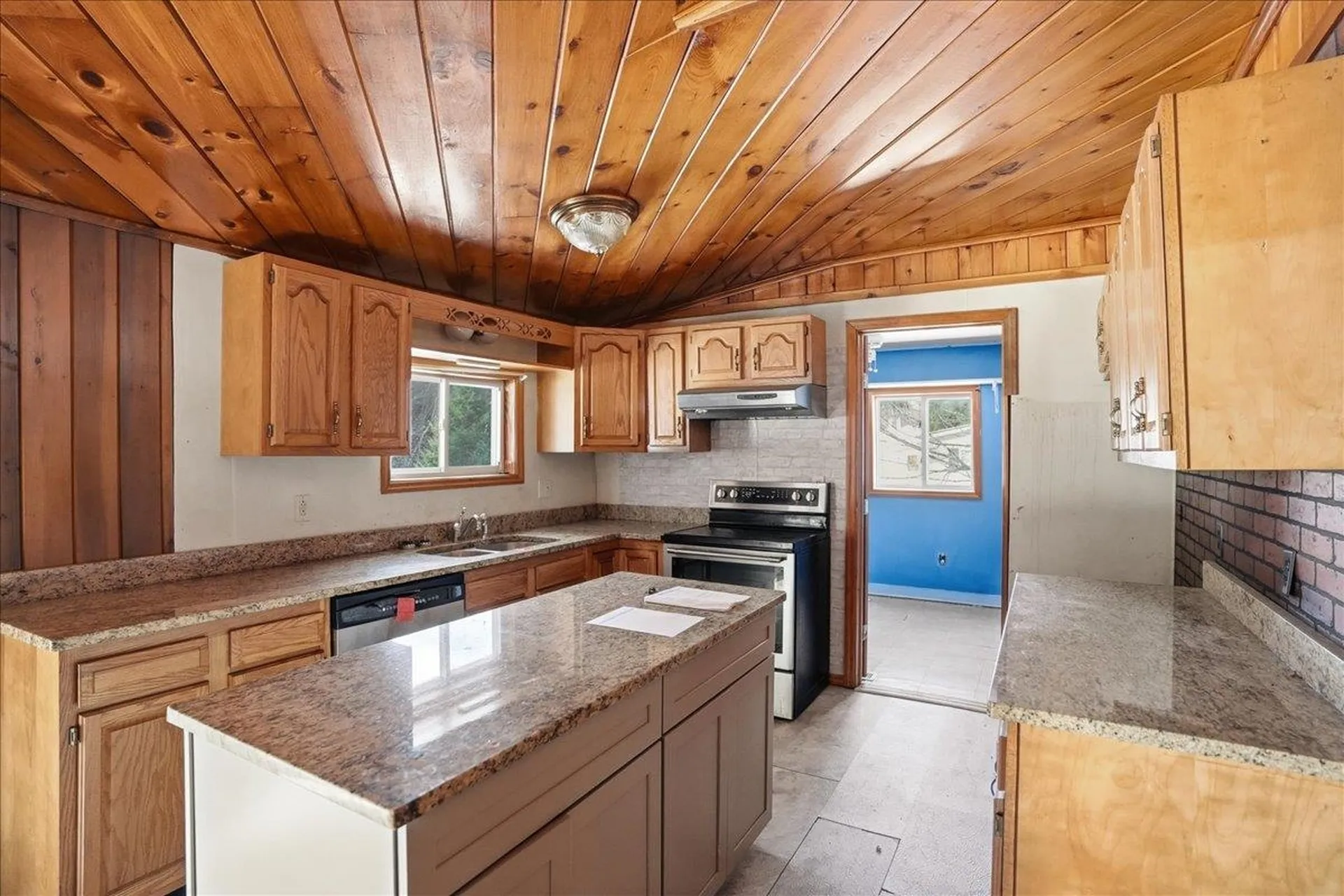 1119 Sand Hill Road Georgia VT 05478