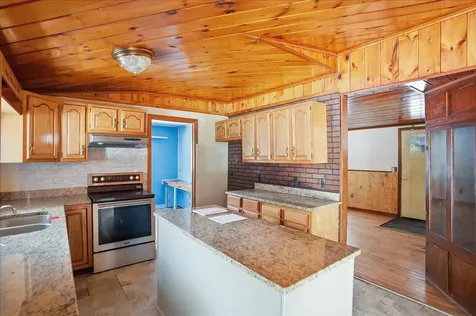 1119 Sand Hill Road Georgia VT 05478