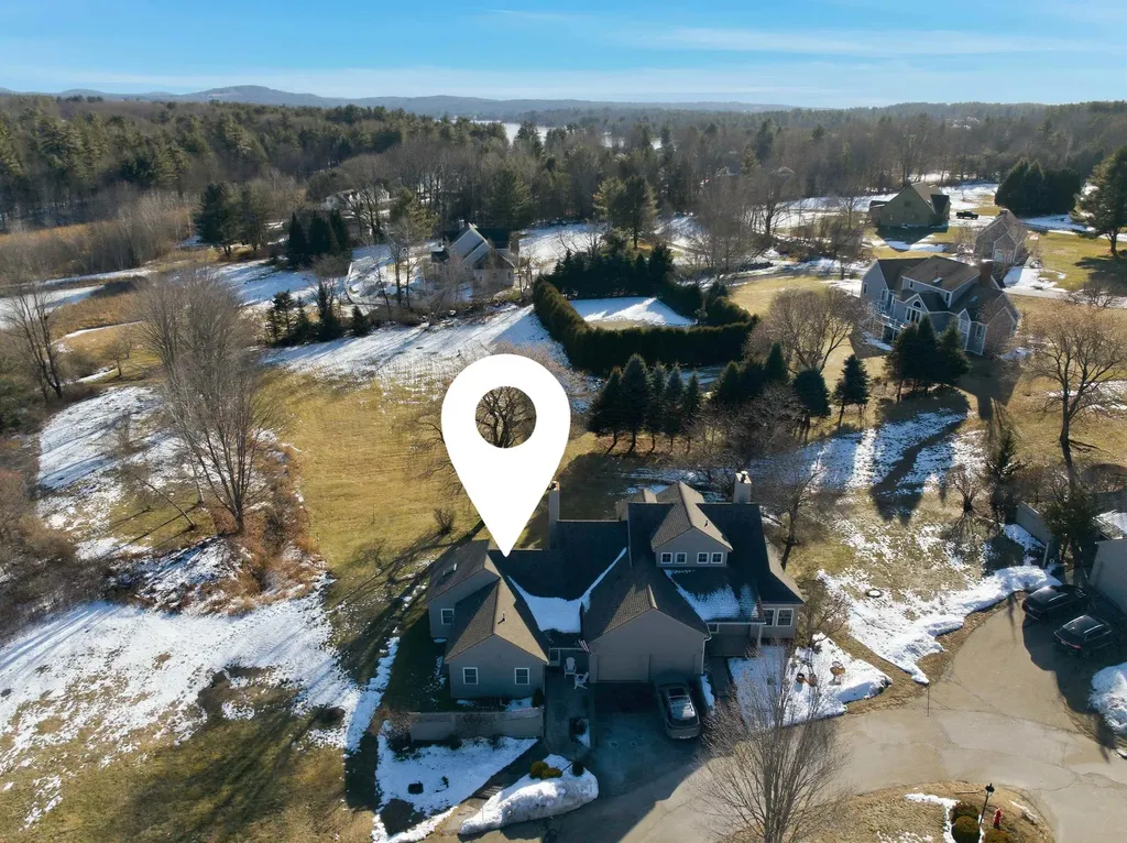 72 Freedom Lane Laconia NH 03246