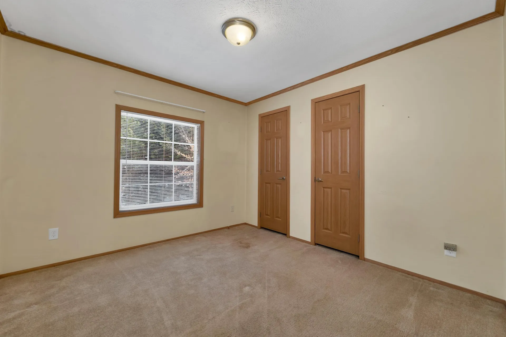 21 Mansfield Woods Way New Hampton NH 03256