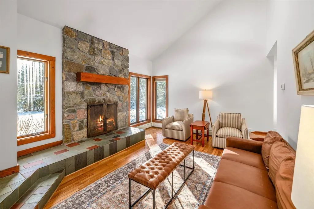 595 Worcester Loop Stowe VT 05672
