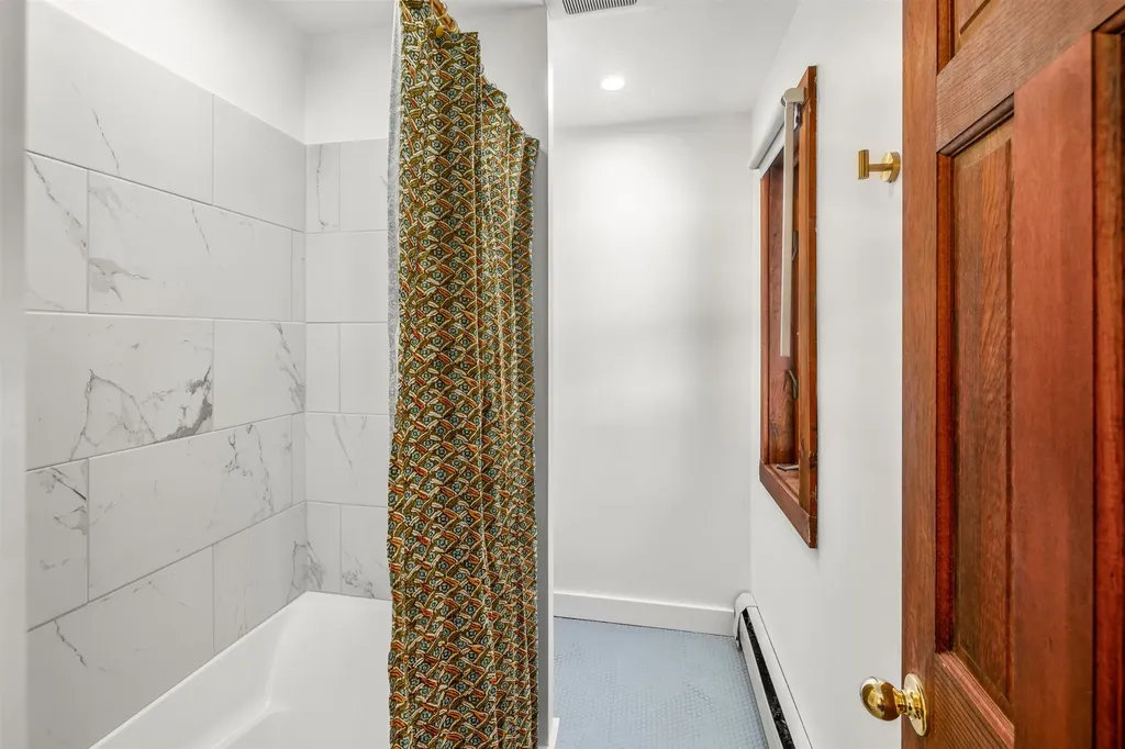 595 Worcester Loop Stowe VT 05672