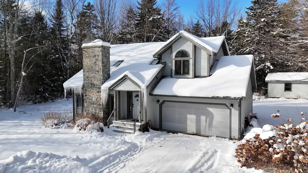 595 Worcester Loop Stowe VT 05672