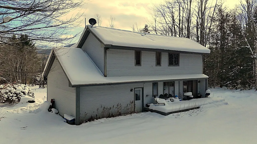 595 Worcester Loop Stowe VT 05672