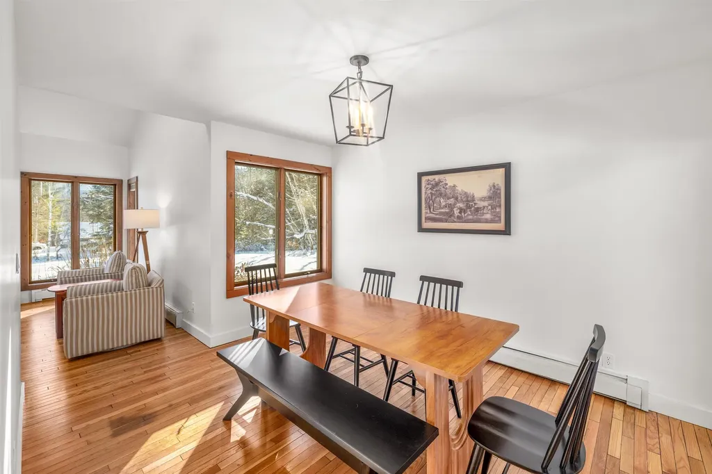 595 Worcester Loop Stowe VT 05672