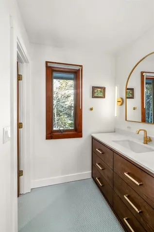 595 Worcester Loop Stowe VT 05672