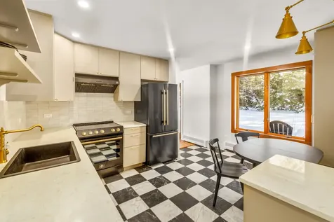 595 Worcester Loop Stowe VT 05672