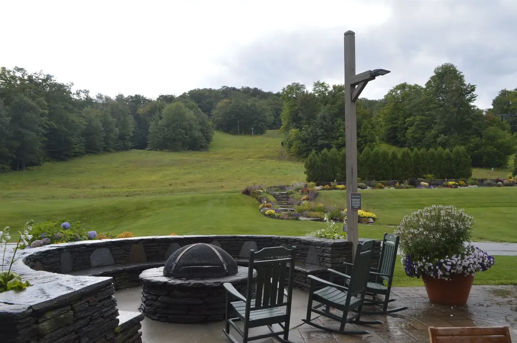 354 Qtr. 2, 89 Grand Summit Way Dover VT 05356