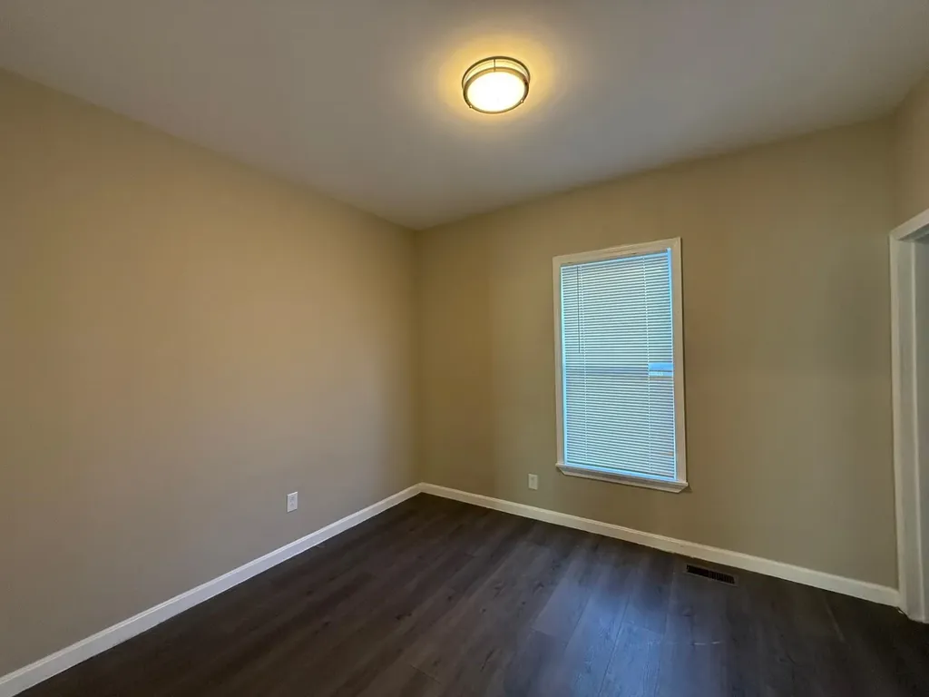 347 Spruce Street Manchester NH 03103