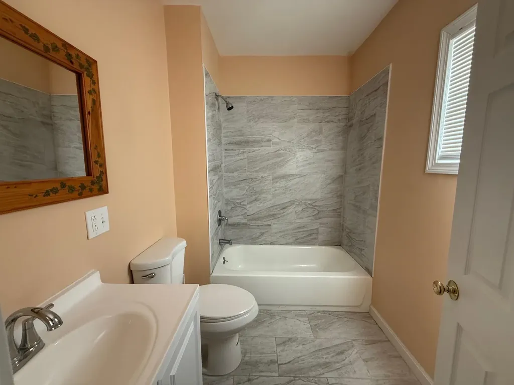 347 Spruce Street Manchester NH 03103