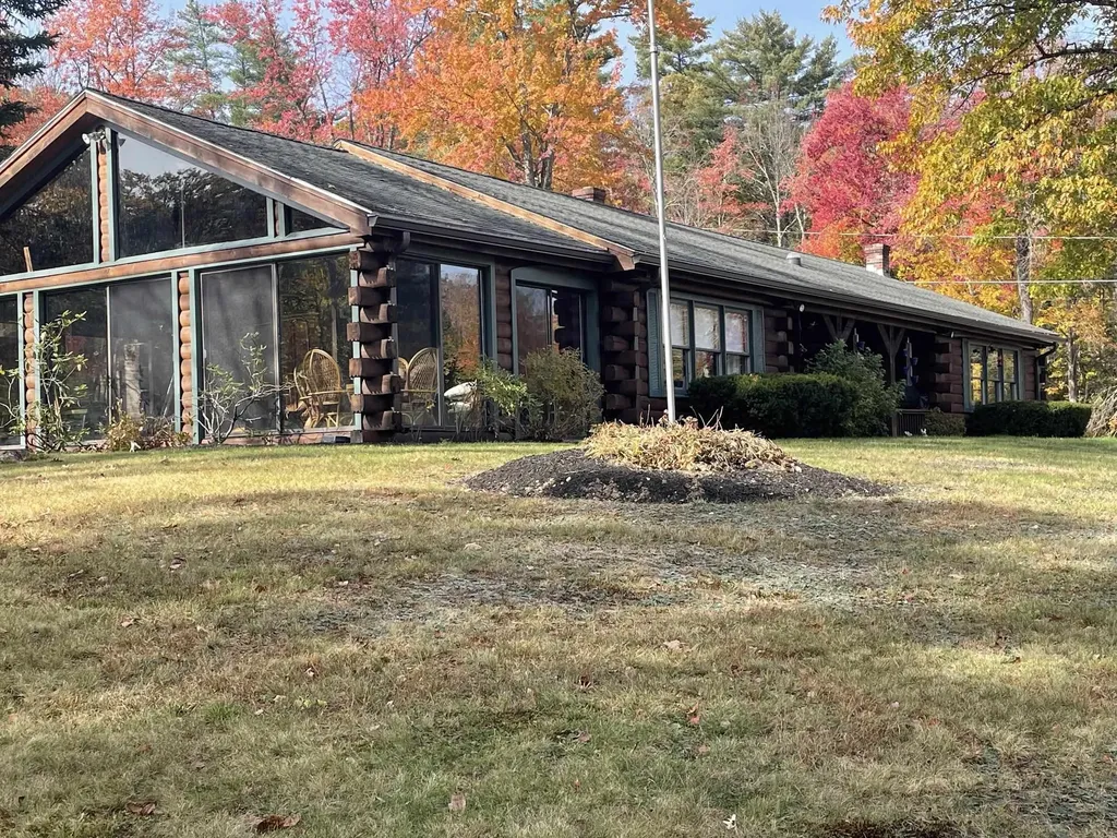 27 Evergreen Valley Road Milton NH 03851