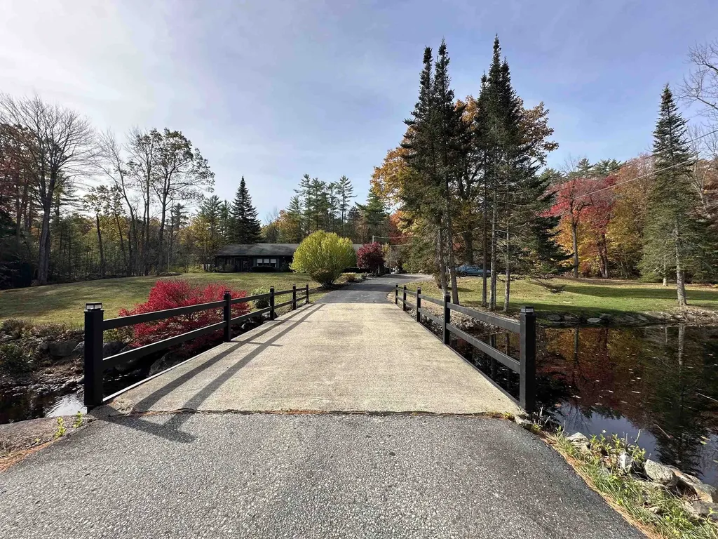 27 Evergreen Valley Road Milton NH 03851