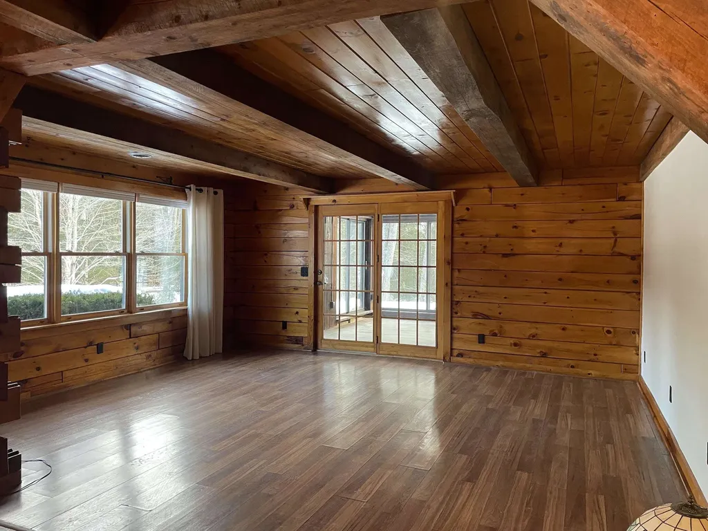 27 Evergreen Valley Road Milton NH 03851