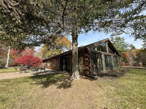 27 Evergreen Valley Road Milton NH 03851