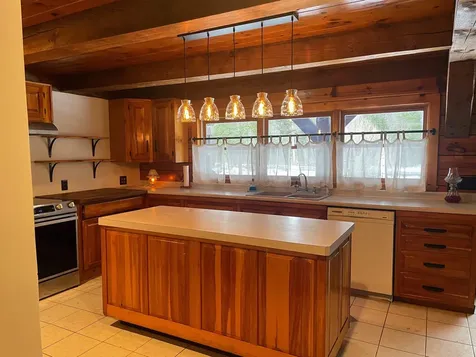 27 Evergreen Valley Road Milton NH 03851