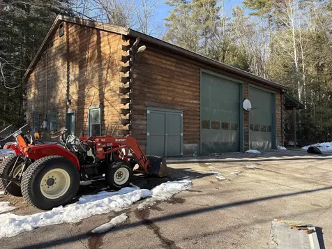 27 Evergreen Valley Road Milton NH 03851