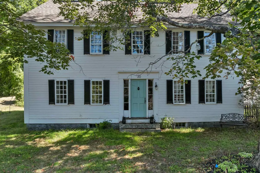 30 Belknap Mountain Road Gilford NH 03249