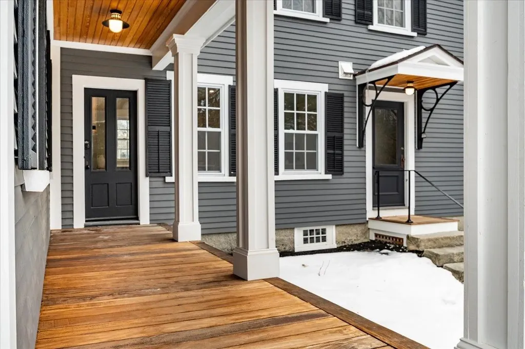 18 Souhegan Street Milford NH 03055
