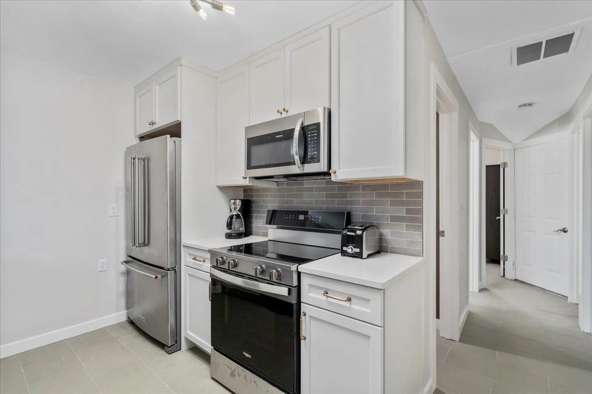 18 Souhegan Street Milford NH 03055