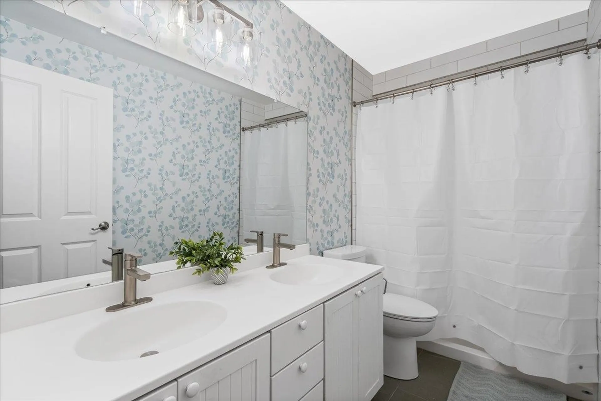 18 Souhegan Street Milford NH 03055