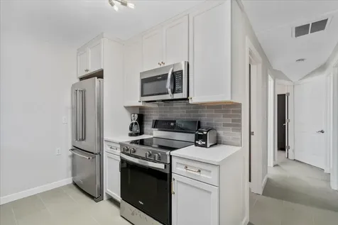 18 Souhegan Street Milford NH 03055