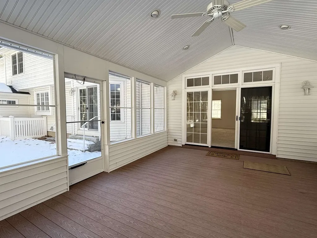 149 Tinker Road Nashua NH 03063