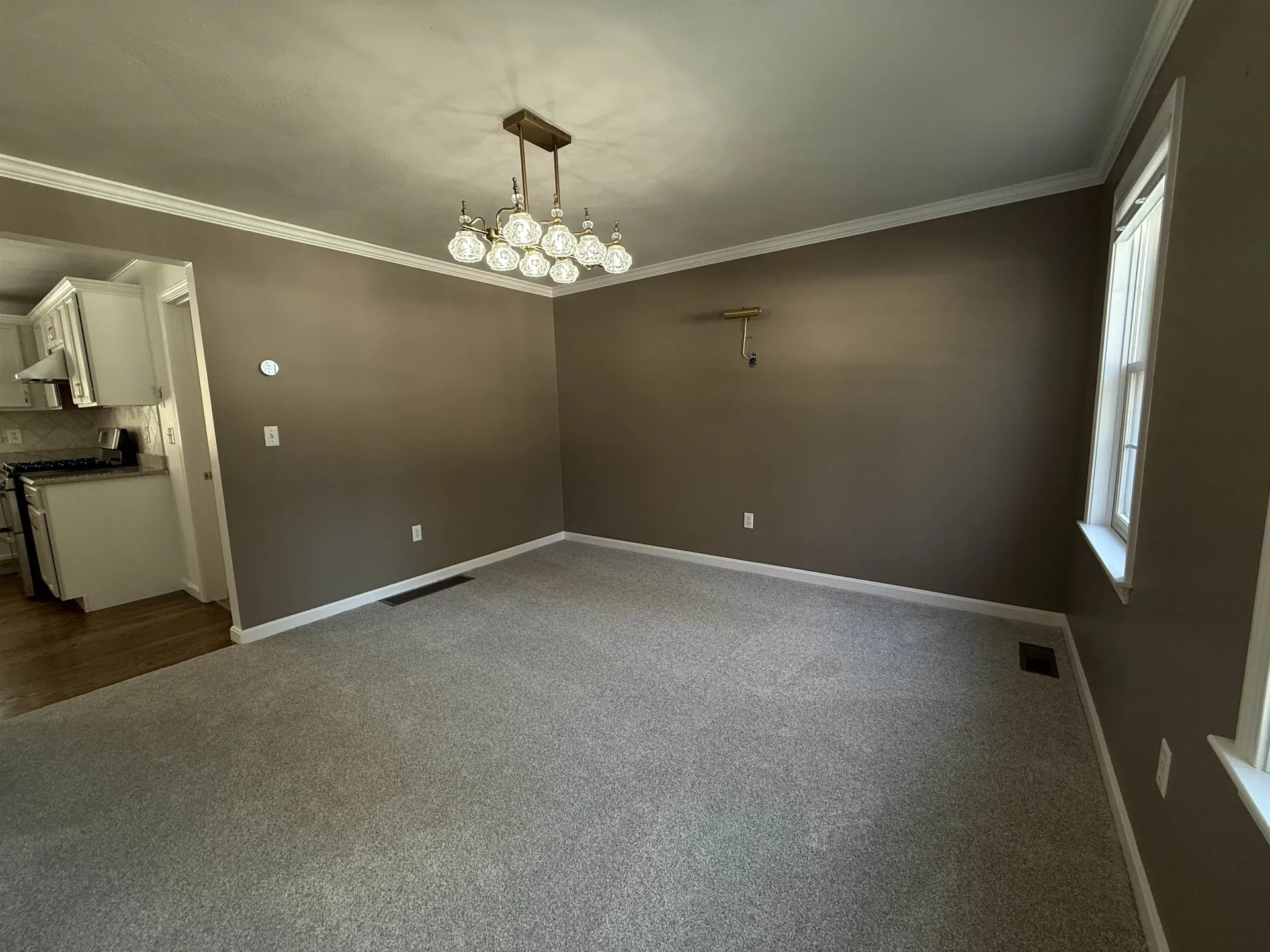 149 Tinker Road Nashua NH 03063