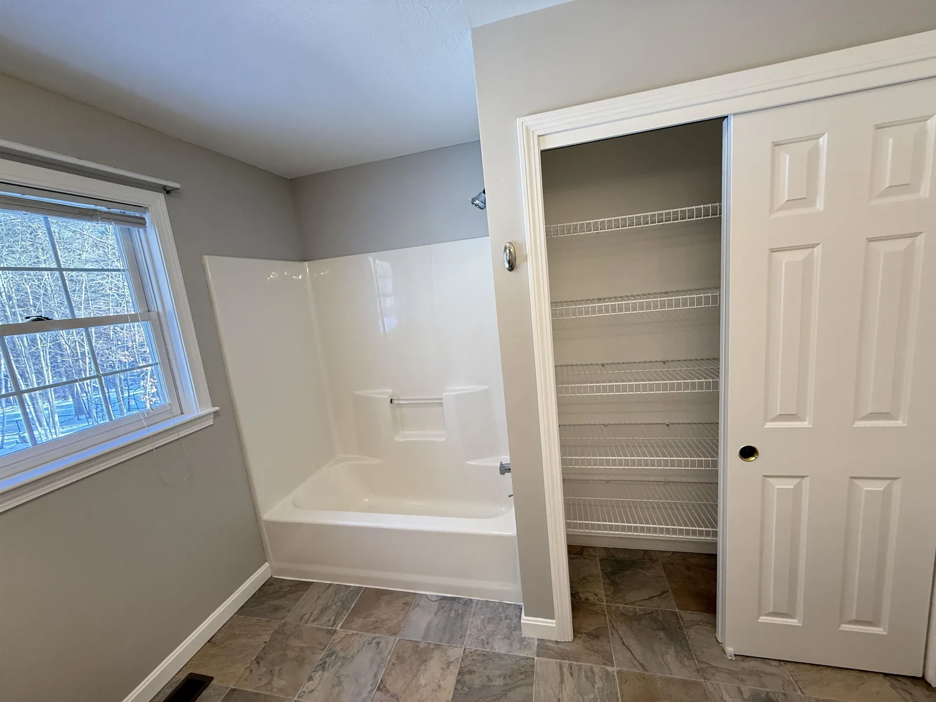 149 Tinker Road Nashua NH 03063