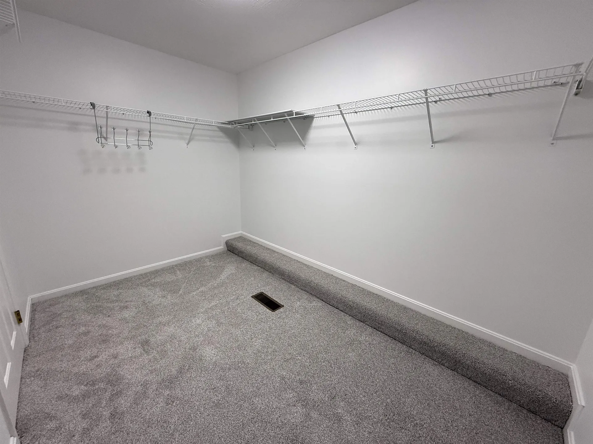 149 Tinker Road Nashua NH 03063