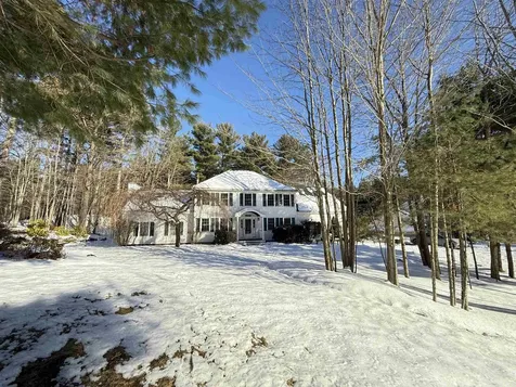 149 Tinker Road Nashua NH 03063