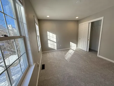 149 Tinker Road Nashua NH 03063