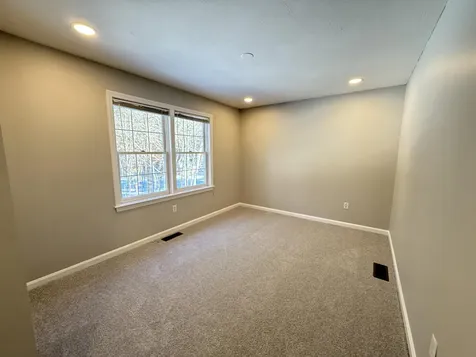 149 Tinker Road Nashua NH 03063