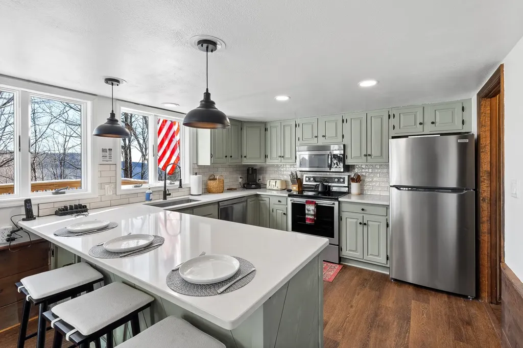 1990 East Mountain Road Killington VT 05751