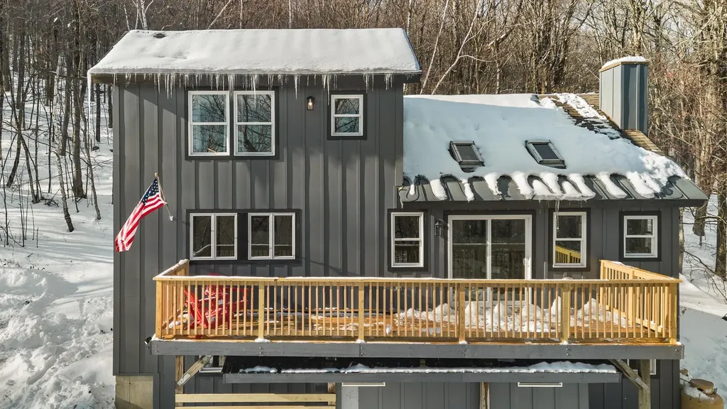 1990 East Mountain Road Killington VT 05751