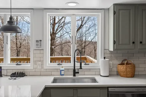 1990 East Mountain Road Killington VT 05751