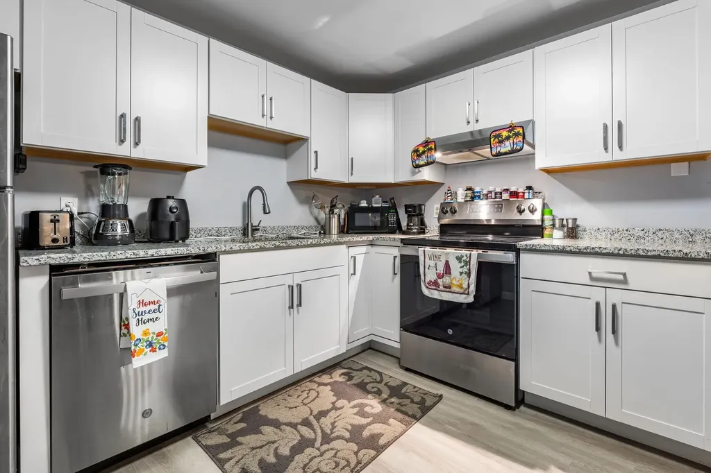 12 E Side Drive Concord NH 03301