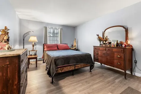 12 E Side Drive Concord NH 03301