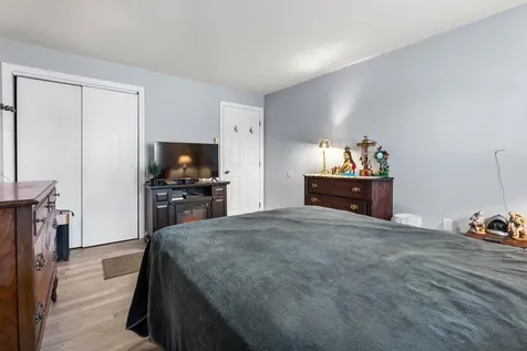 12 E Side Drive Concord NH 03301