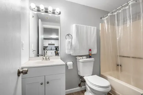 12 E Side Drive Concord NH 03301