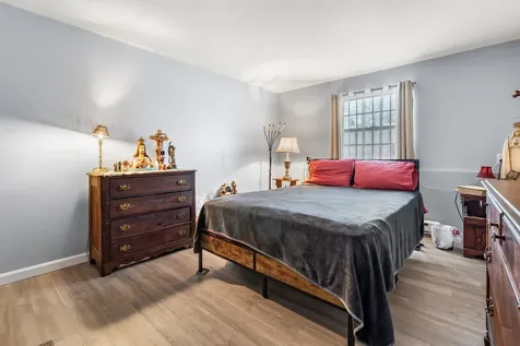 12 E Side Drive Concord NH 03301