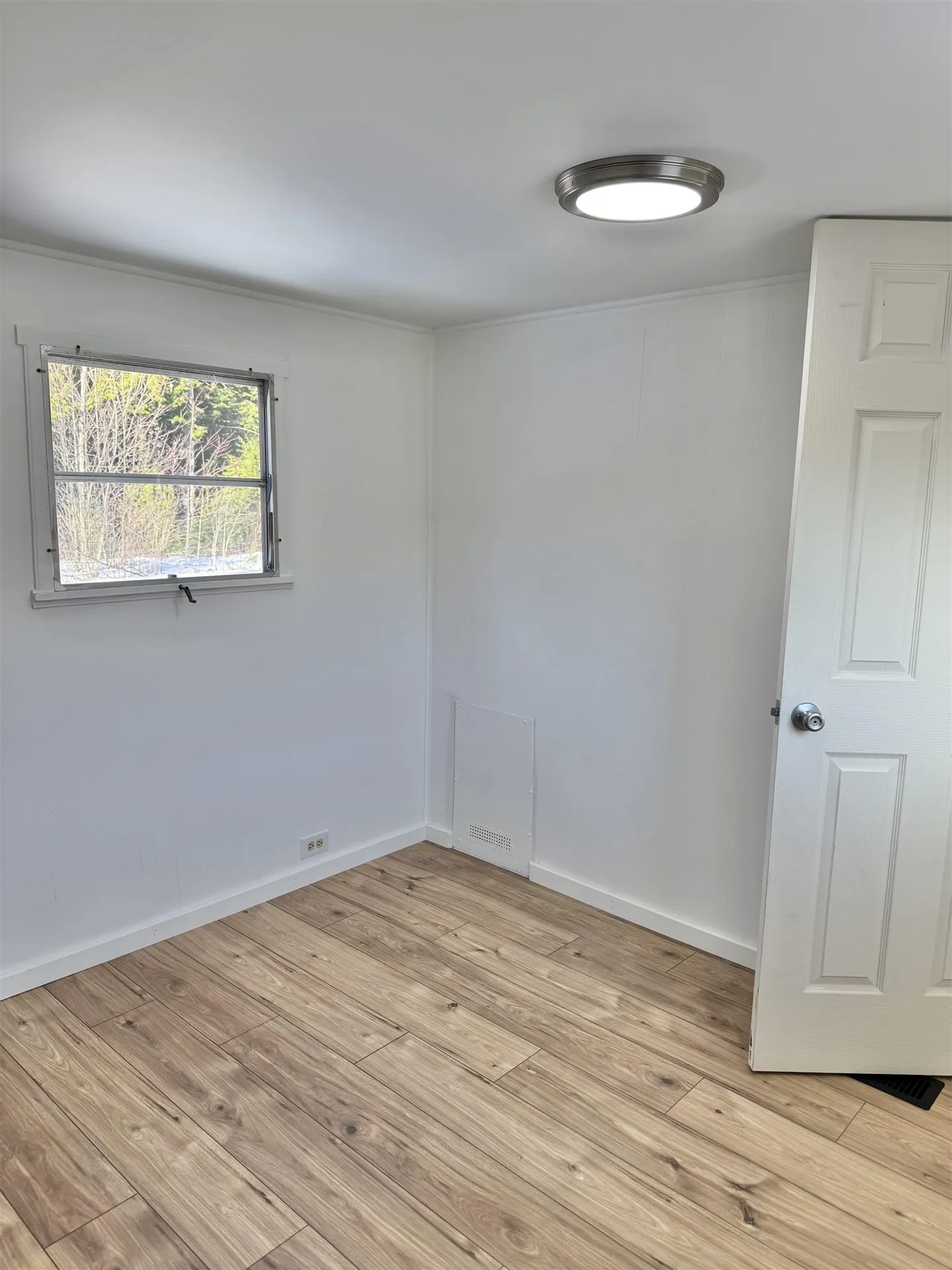 4 Morin Street Holderness NH 03245