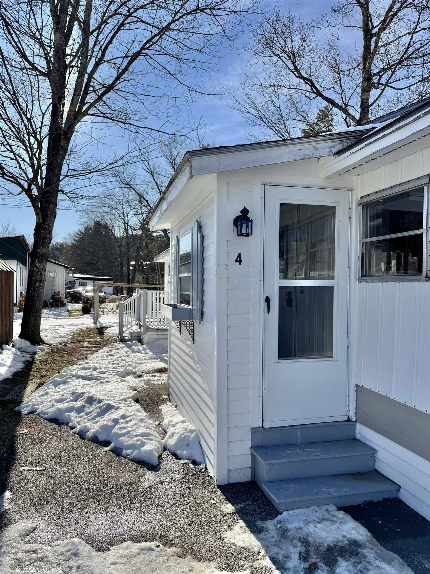 4 Morin Street Holderness NH 03245