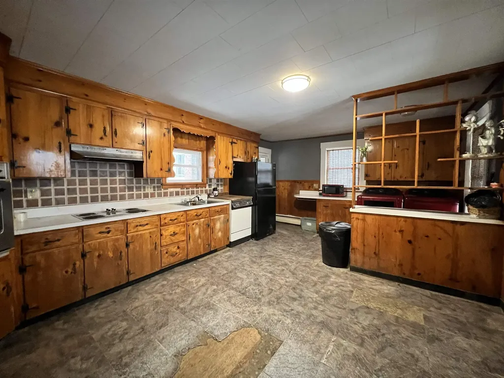 120 S Main Street Newport NH 03773