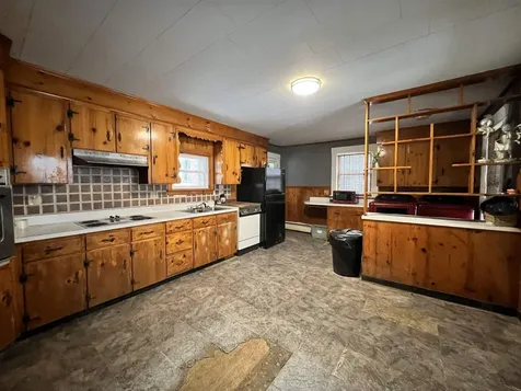 120 S Main Street Newport NH 03773