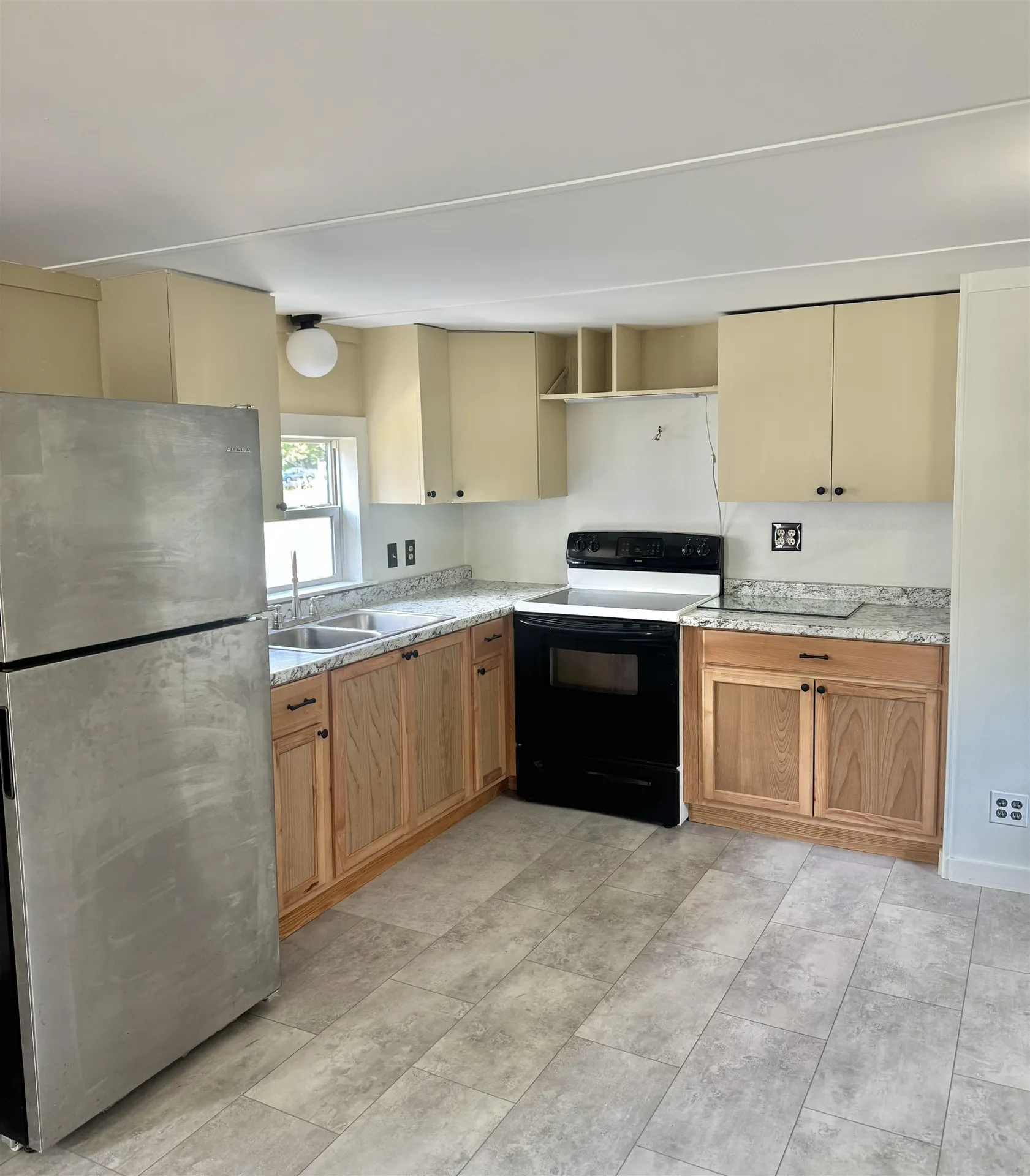 6 Boe Road Holderness NH 03245