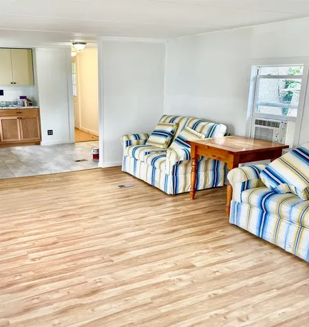 6 Boe Road Holderness NH 03245