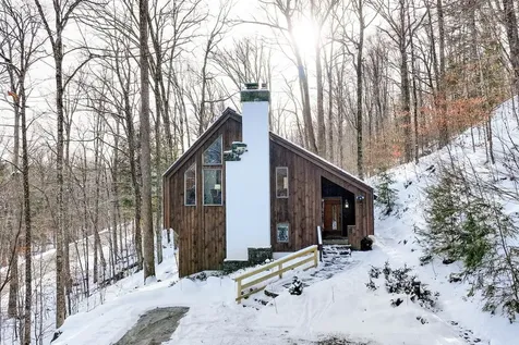 368 Crimson Hawk Road Plymouth VT 05056