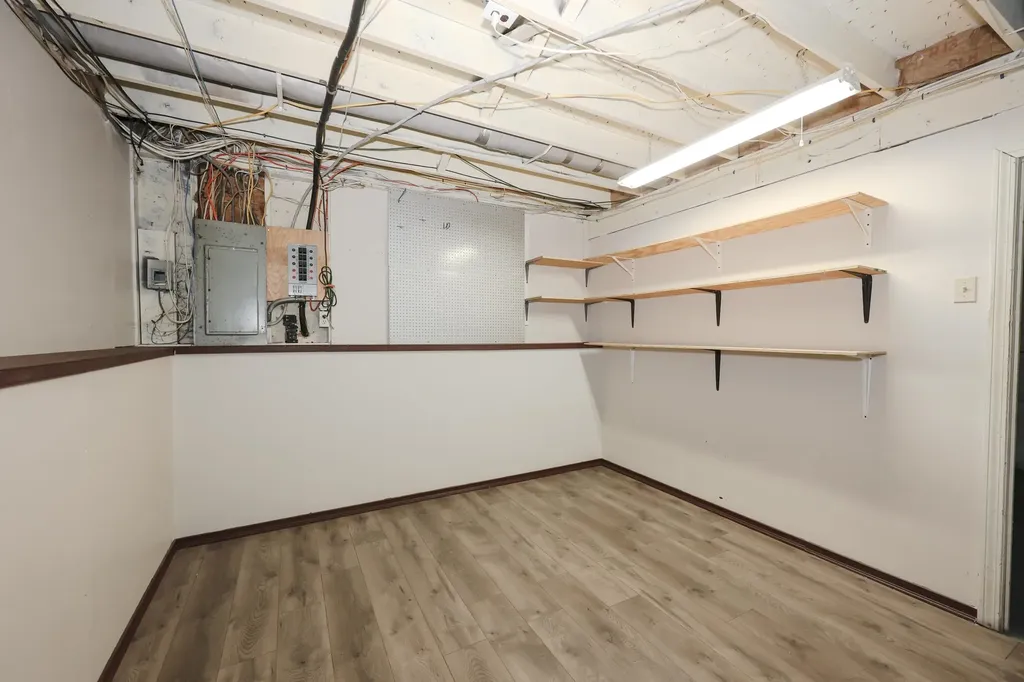 92 Roseanne Lane Manchester NH 03103