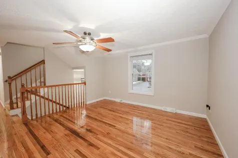 92 Roseanne Lane Manchester NH 03103